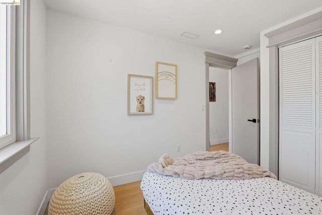 1712 Schiller St, Alameda, CA 94501
