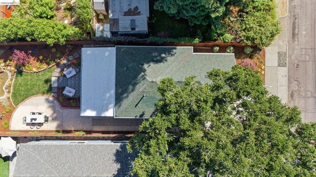 1712 Schiller St, Alameda, CA 94501