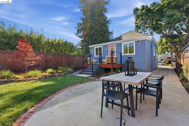 1712 Schiller St, Alameda, CA 94501