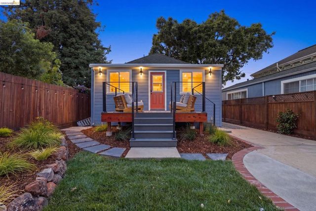 1712 Schiller St, Alameda, CA 94501