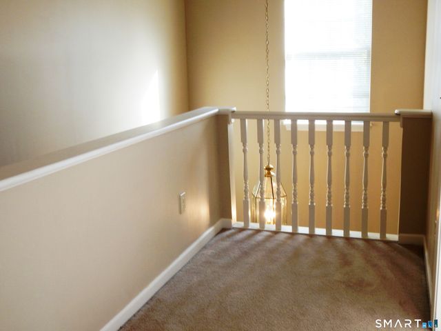 629 Danbury Road 40, Ridgefield, CT 06877