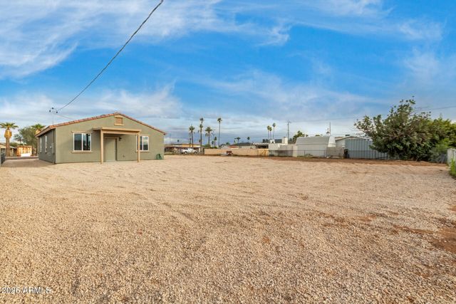 215 N BROWN Avenue, Casa Grande, AZ 85122
