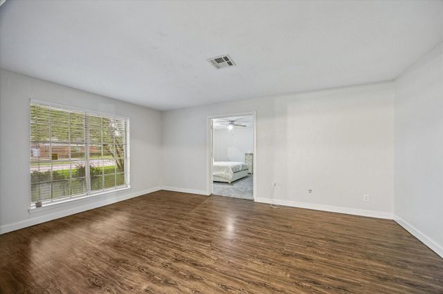 118 E Highland Terrace, League City, TX 77573