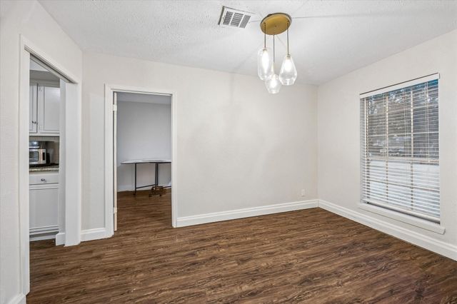 118 E Highland Terrace, League City, TX 77573