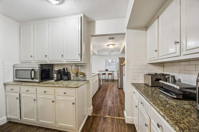 118 E Highland Terrace, League City, TX 77573