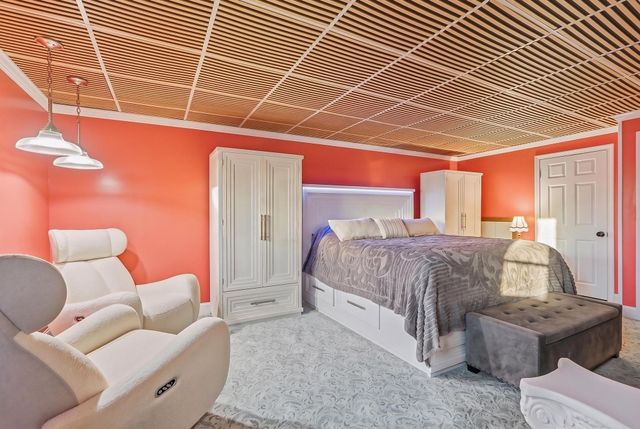 17 Maple Street, Douglas, MA 01516