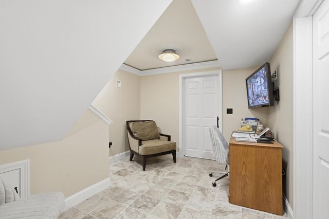 17 Maple Street, Douglas, MA 01516