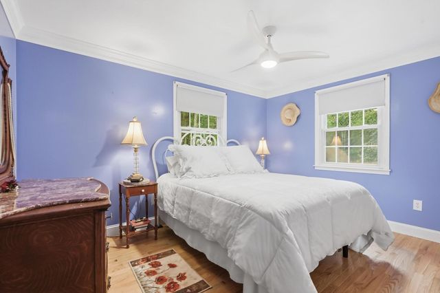 17 Maple Street, Douglas, MA 01516