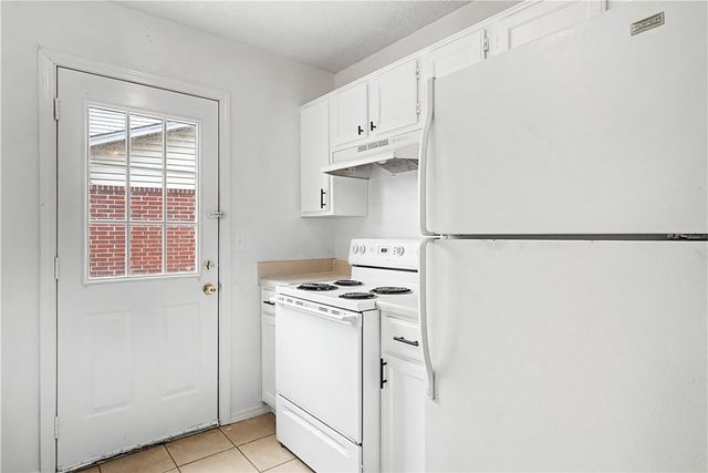 3501 SW Victoria Place, Bentonville, AR 72712