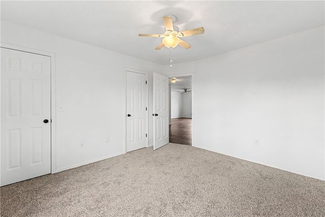 3501 SW Victoria Place, Bentonville, AR 72712