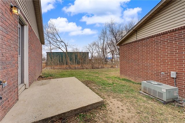 3501 SW Victoria Place, Bentonville, AR 72712