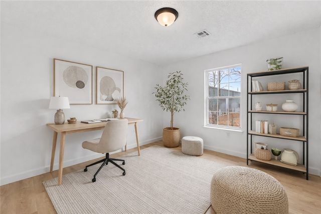 3501 SW Victoria Place, Bentonville, AR 72712