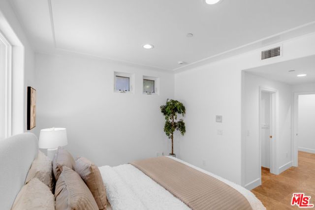 4128 Lincoln Avenue, Culver City, CA 90232