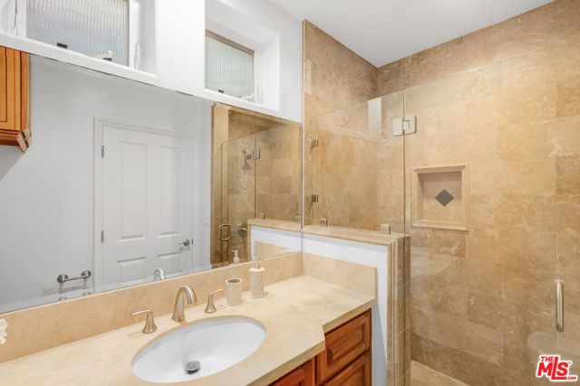 4128 Lincoln Avenue, Culver City, CA 90232