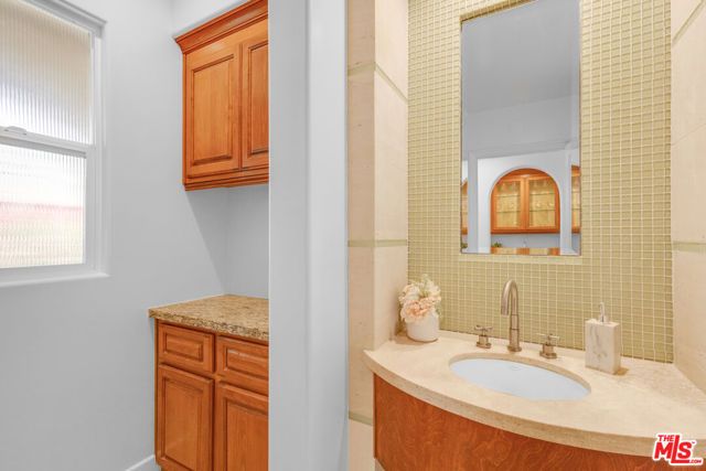 4128 Lincoln Avenue, Culver City, CA 90232