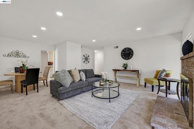 577 Jonathan Way, Union City, CA 94587