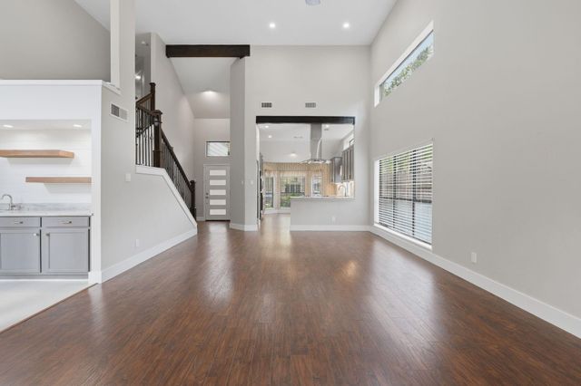 14 Dusky Meadow Place, The Woodlands, TX 77381