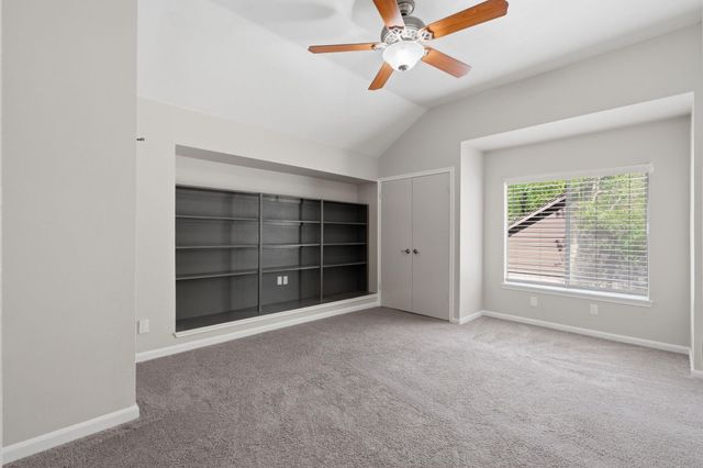 14 Dusky Meadow Place, The Woodlands, TX 77381