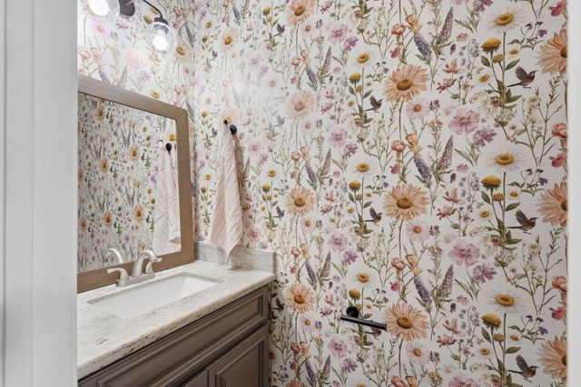 14 Dusky Meadow Place, The Woodlands, TX 77381