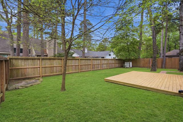 14 Dusky Meadow Place, The Woodlands, TX 77381