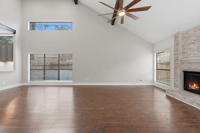 14 Dusky Meadow Place, The Woodlands, TX 77381