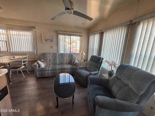 3165 E University Drive 307, Mesa, AZ 85213