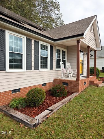 1004 Holly Pointe Drive, Wendell, NC 27591