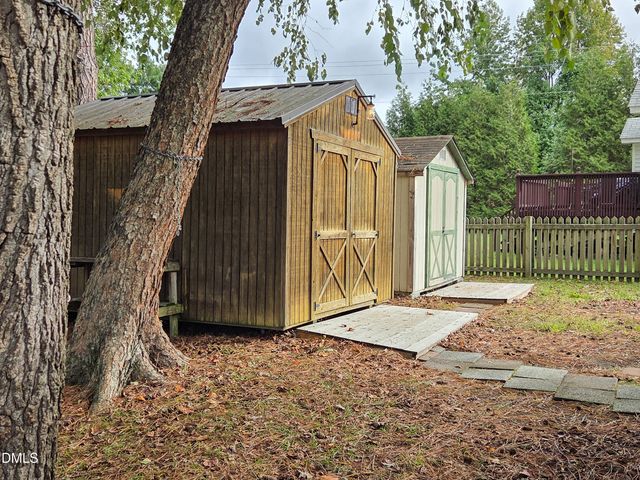 1004 Holly Pointe Drive, Wendell, NC 27591