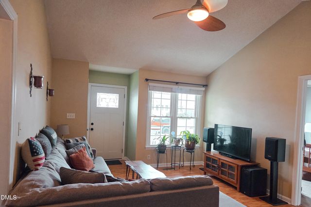 1004 Holly Pointe Drive, Wendell, NC 27591