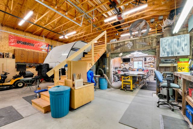 835 E CANYON BREEZE LN, Draper, UT 84020