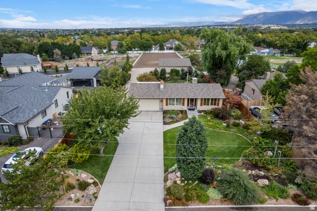 835 E CANYON BREEZE LN, Draper, UT 84020
