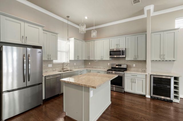 1629 W 23rd Street, Houston, TX 77008
