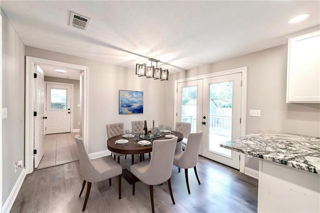 5696 OAKLANE Road, Pineville, LA 71360