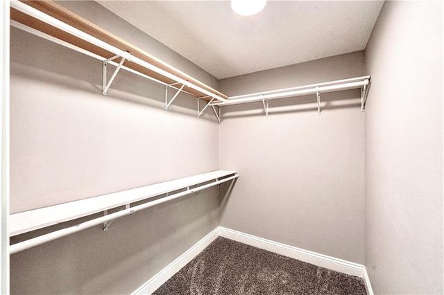 5696 OAKLANE Road, Pineville, LA 71360