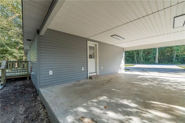 5696 OAKLANE Road, Pineville, LA 71360