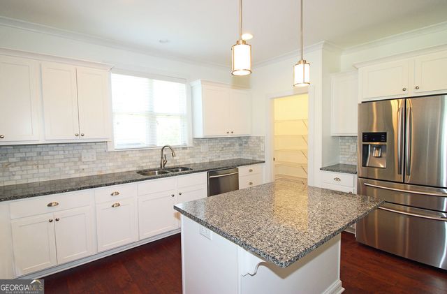3604 Sandhill Drive SE, Conyers, GA 30094