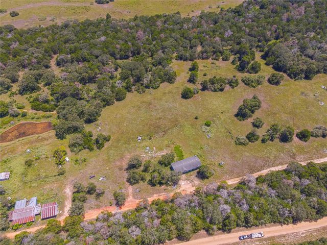 117 Charles Burnes LN, Rosanky, TX 78953