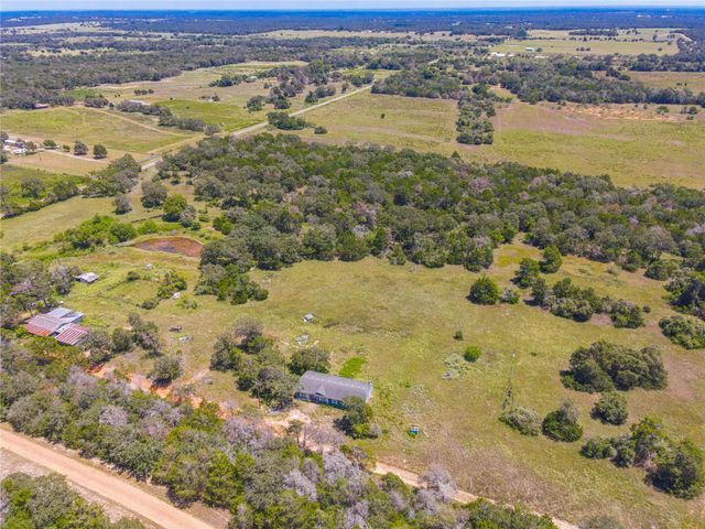 117 Charles Burnes LN, Rosanky, TX 78953