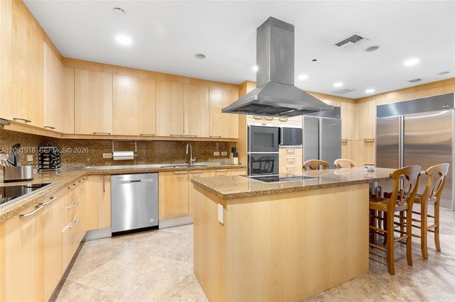 7412 Fisher Island Drive 7412, Miami Beach, FL 33109