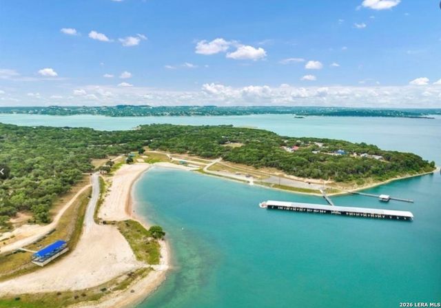1185 Parkview Dr Apt D24, Canyon Lake, TX 78133