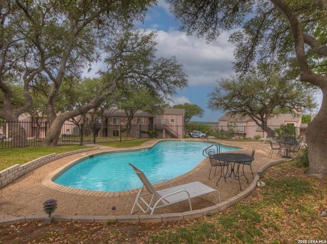 1185 Parkview Dr Apt D24, Canyon Lake, TX 78133