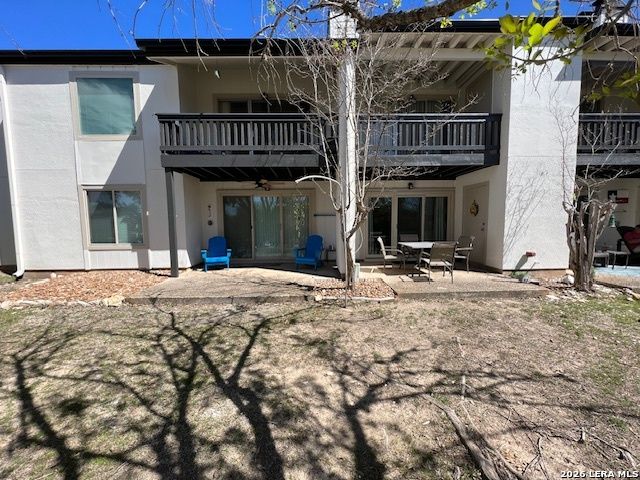 1185 Parkview Dr Apt D24, Canyon Lake, TX 78133