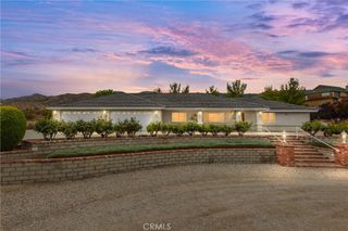 325 Canyon Road, Pinon Hills, CA 92372