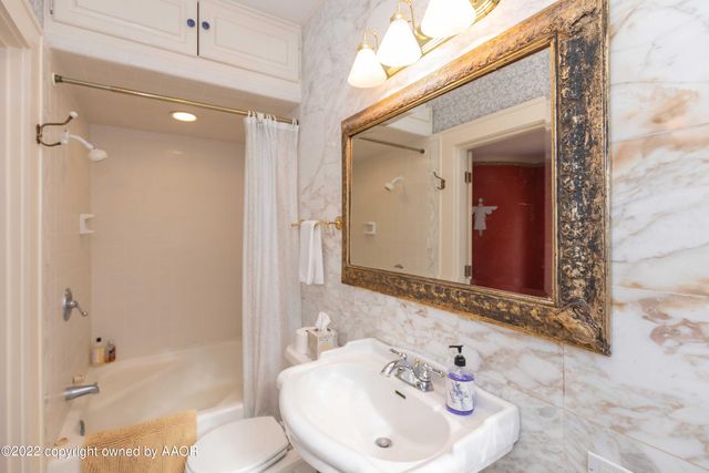 1607 S HARRISON Street, Amarillo, TX 79102