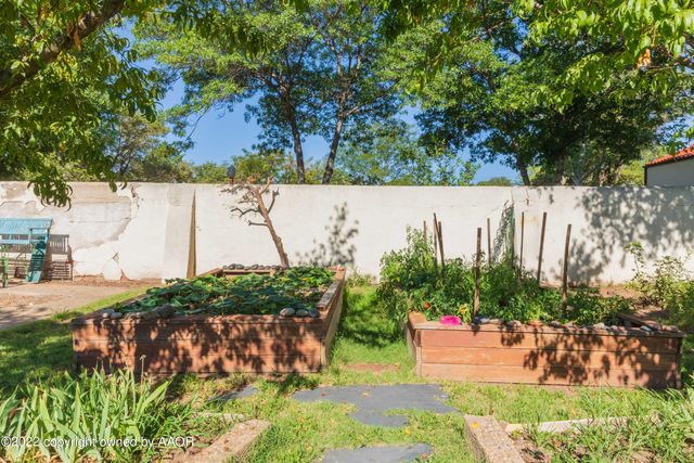 1607 S HARRISON Street, Amarillo, TX 79102