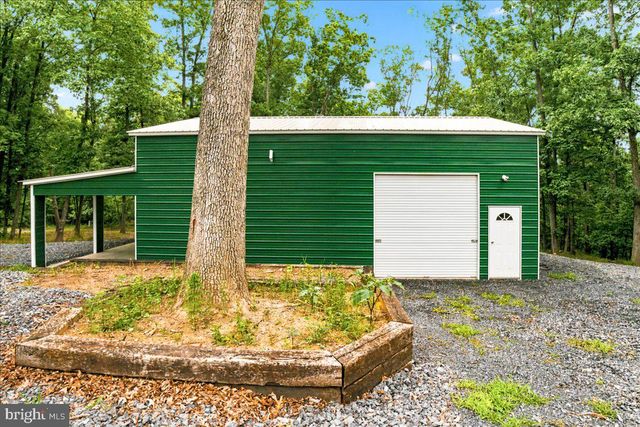 1309 REDLAND RD, Cross Junction, VA 22625