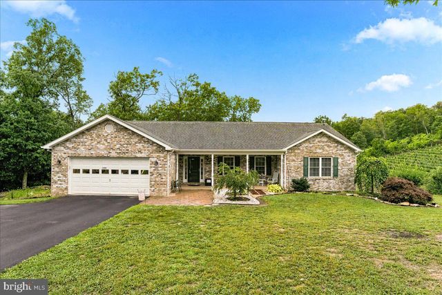1309 REDLAND RD, Cross Junction, VA 22625