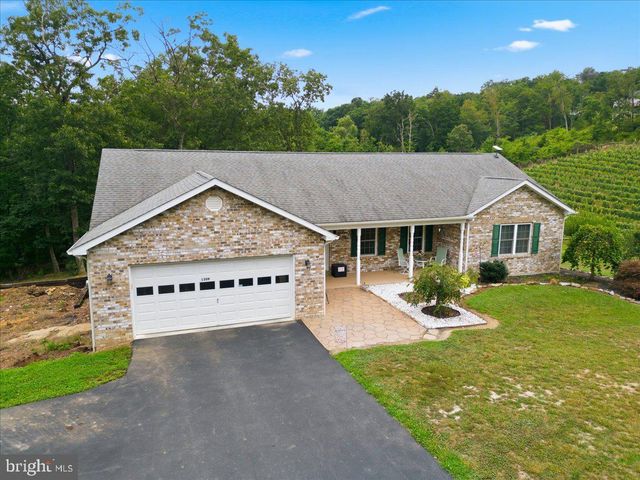 1309 REDLAND RD, Cross Junction, VA 22625