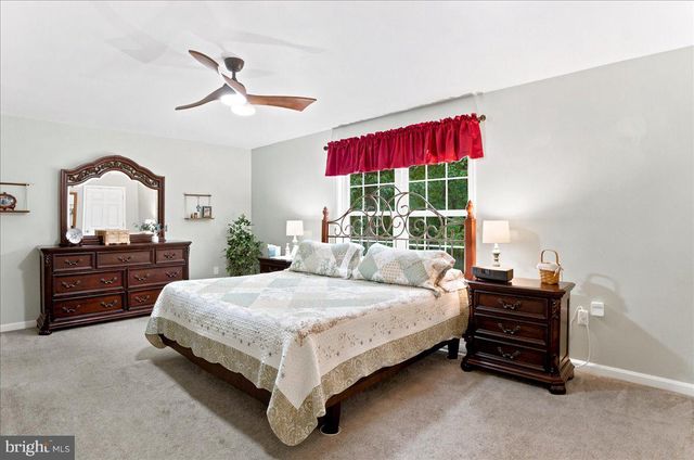 1309 REDLAND RD, Cross Junction, VA 22625