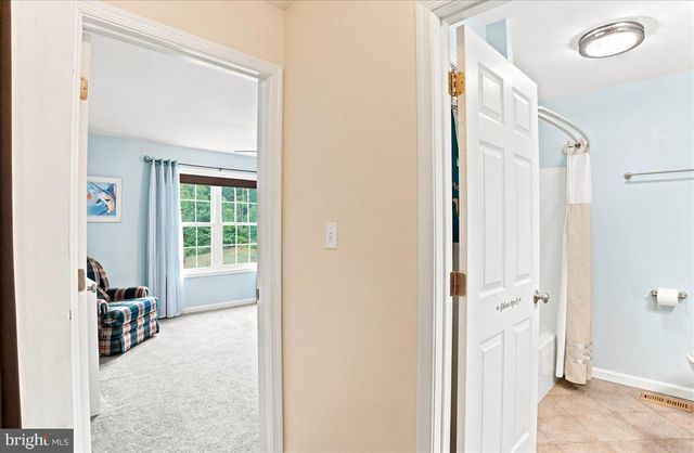 1309 REDLAND RD, Cross Junction, VA 22625